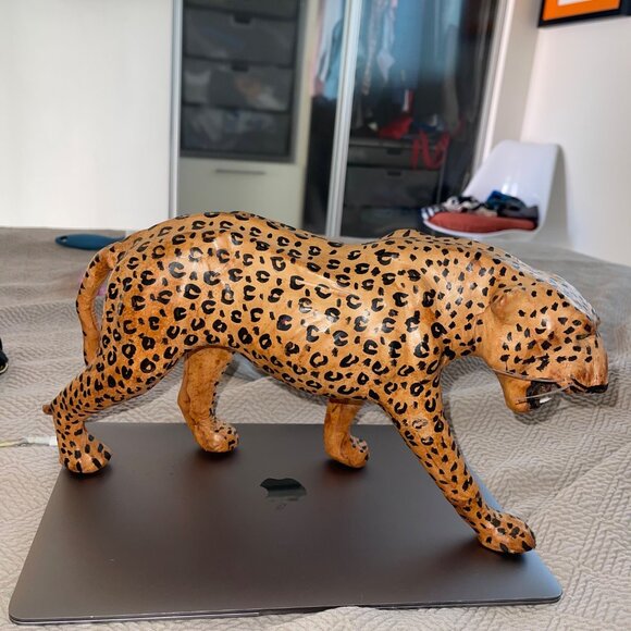 Vintage Leather Wrapped Paper Mache Leopard Green Eyes Teeth Whiskers - Picture 11 of 11